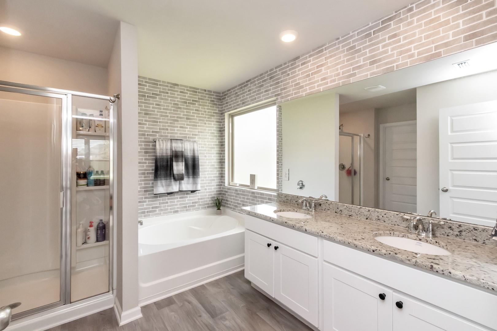 24010 Citation Loop Daphne, AL 36526 - Photo 15 of 38 Bathroom