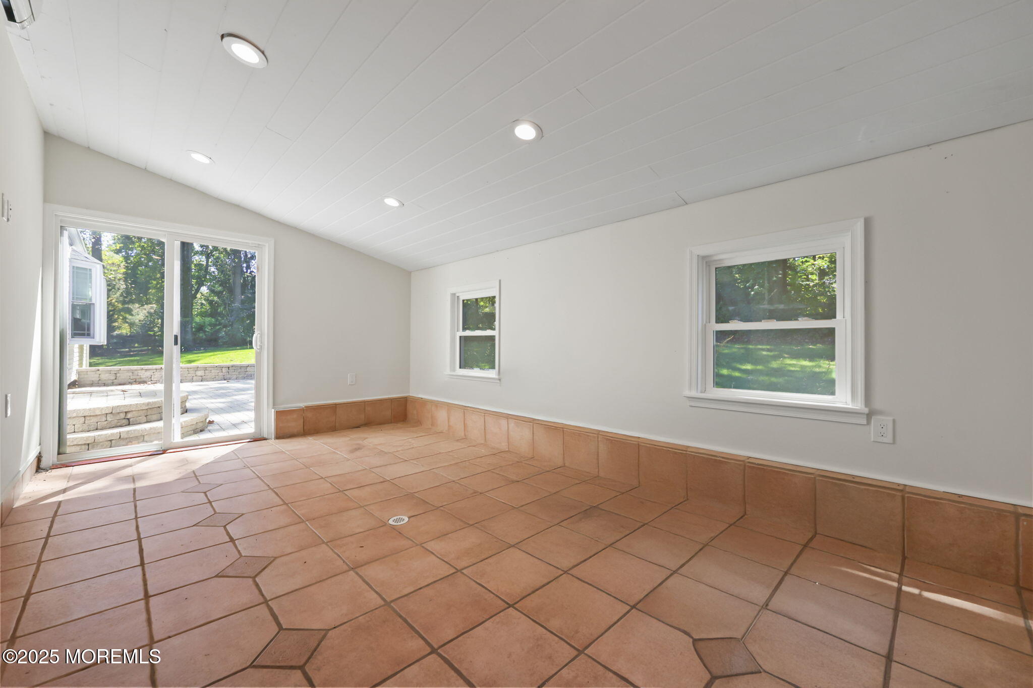 85 Galloping Hill Road Colts Neck, NJ 07722 - Photo 24 of 51 45-web-or-mls-LPM_9869_1