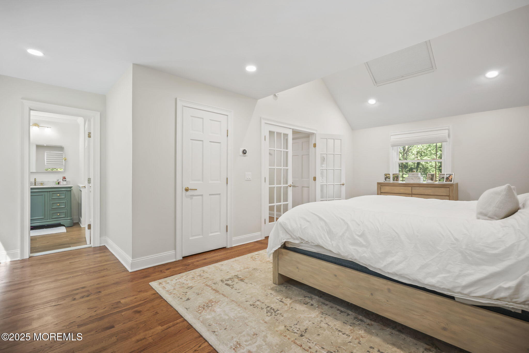 85 Galloping Hill Road Colts Neck, NJ 07722 - Photo 33 of 51 43-web-or-mls-LPM_9810