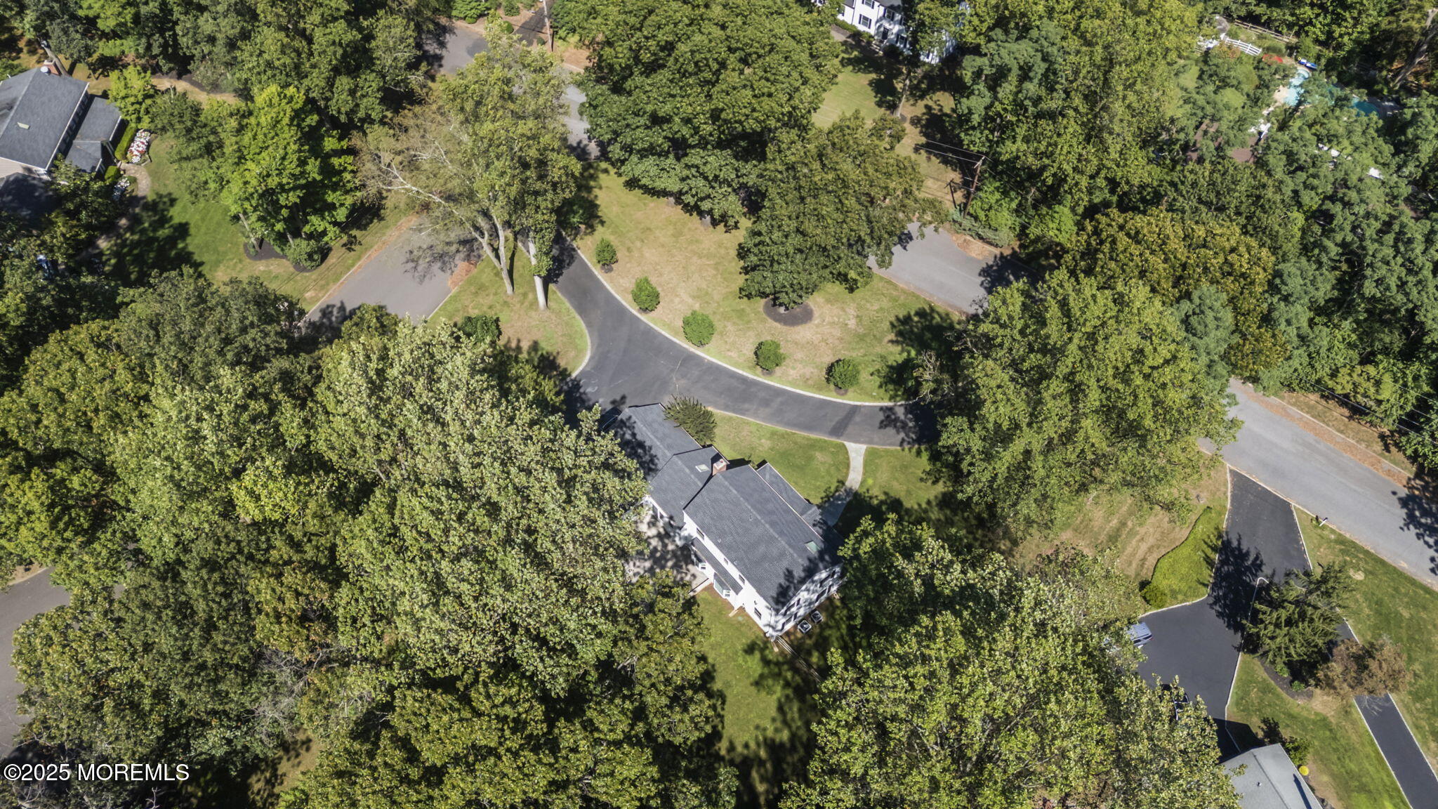 85 Galloping Hill Road Colts Neck, NJ 07722 - Photo 48 of 51 72-web-or-mls-DJI_20250902141123_0152_D