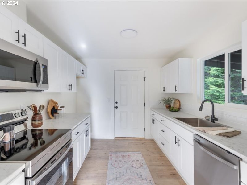 16451 Hall Road Clatskanie, OR 97016 - Photo 12 of 38 Gallery Image 12