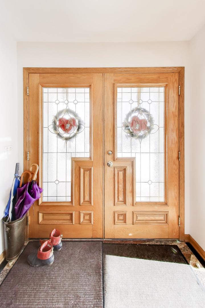 926 Braeburn Road Inverness, IL 60067 - Photo 16 of 54