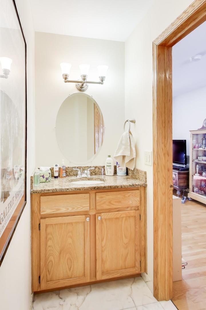 926 Braeburn Road Inverness, IL 60067 - Photo 18 of 54