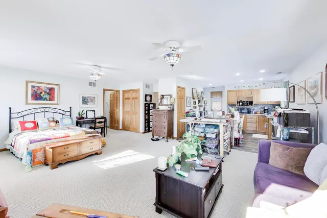 $850,000 | 926 Braeburn Road, Inverness, IL 60067