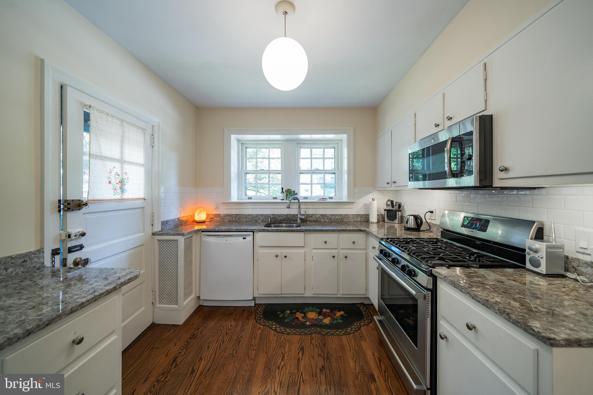 7322 Rural Lane Philadelphia, PA 19119 - Photo 20 of 65