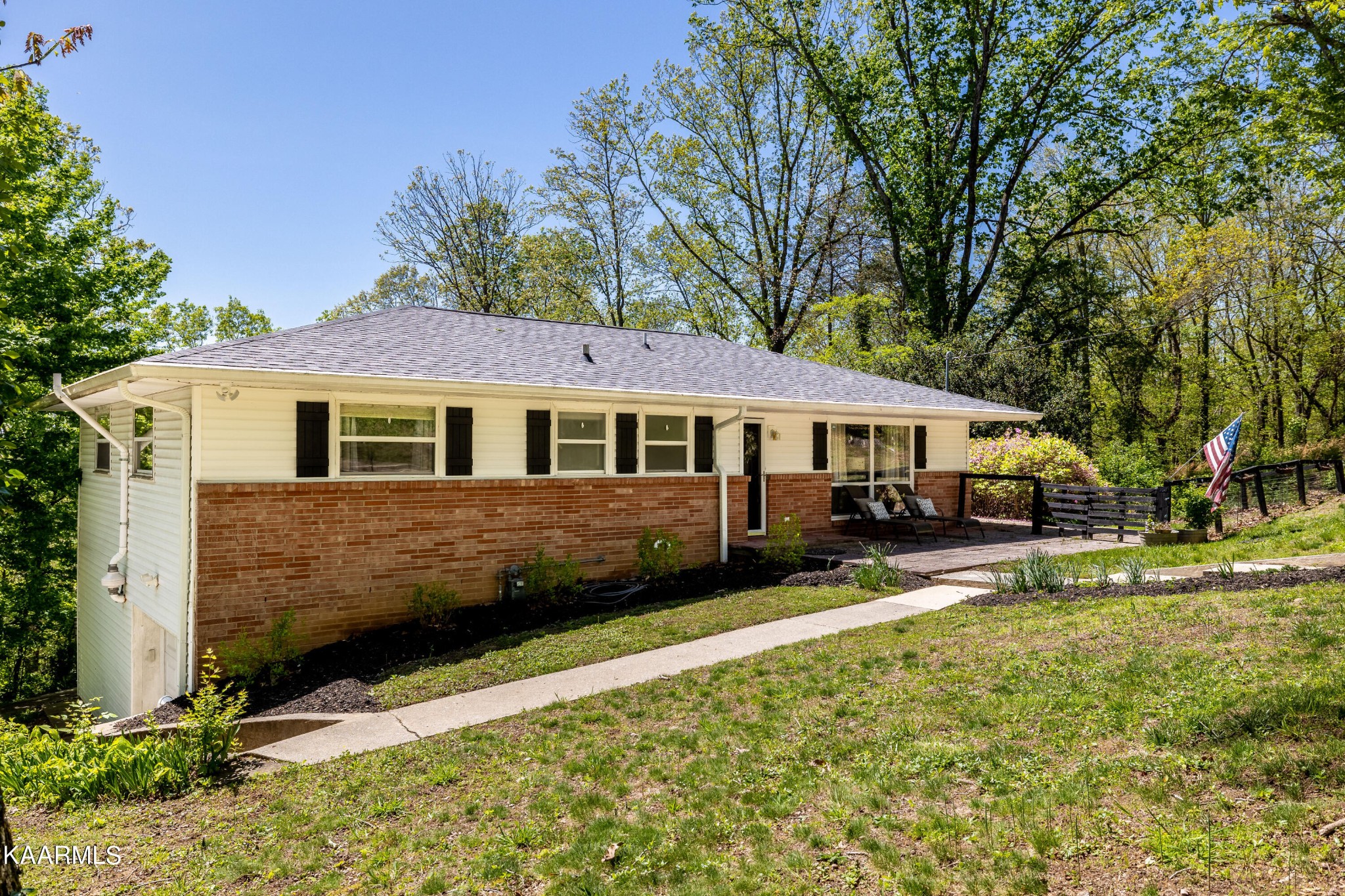 103 Morgan Road Oak Ridge, TN 37830 - Photo 2 of 42 Gallery Image 2