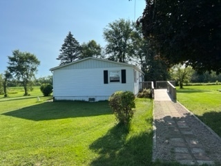 612 West 100 South Hebron, IN 46341 - Photo 2 of 14
