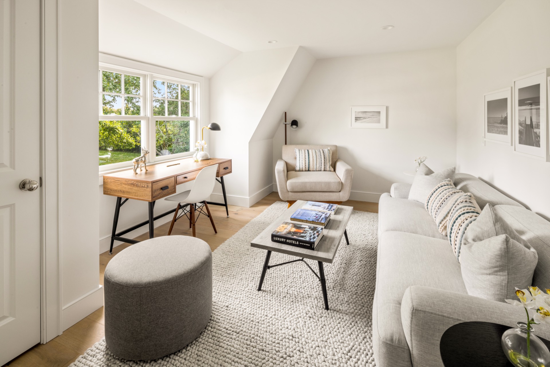30 Cobb Isle Road Water Mill, NY 11976 - Photo 9 of 10 a living room with furniture and a window