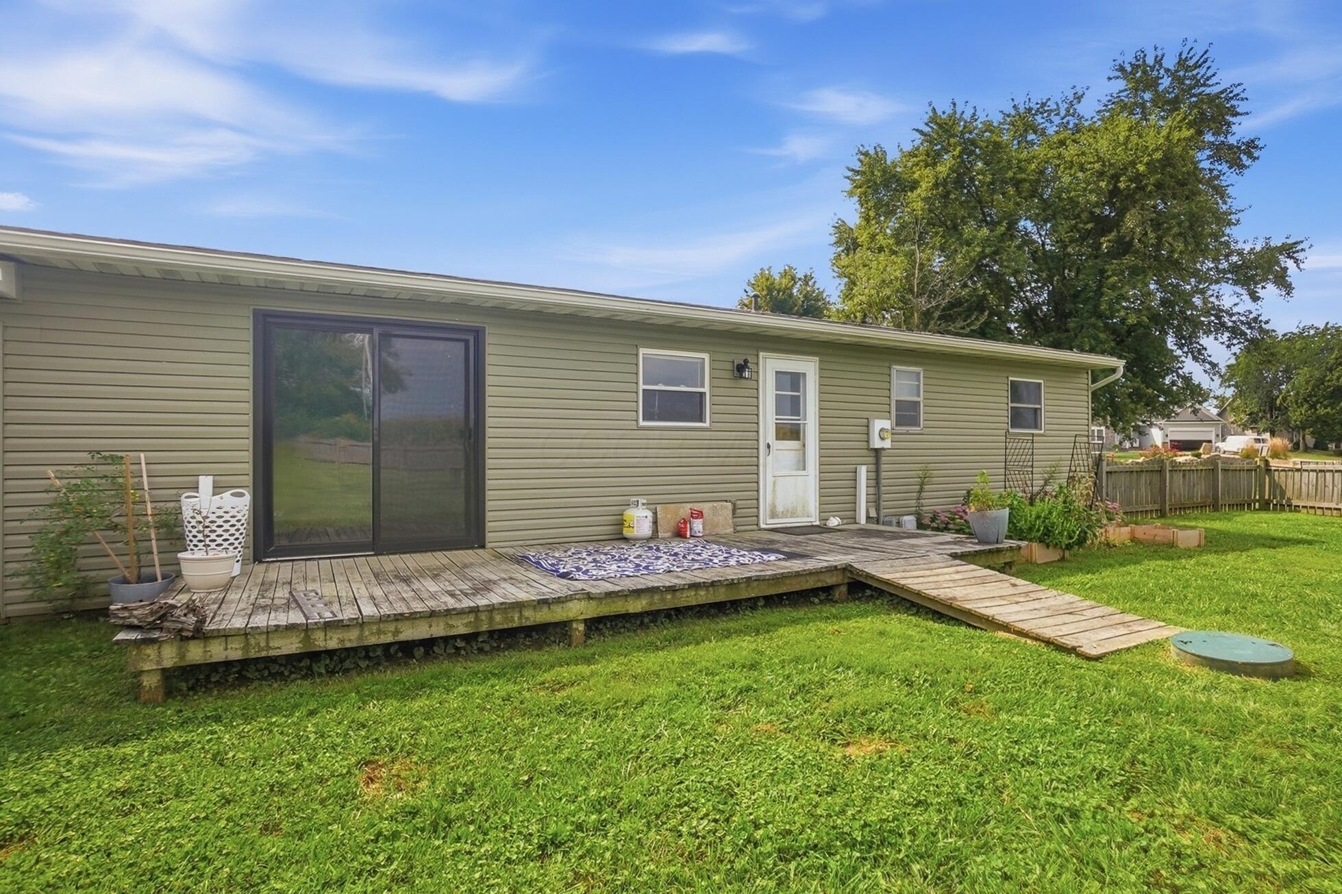 23401 Bolender Pontious Road Circleville, OH 43113 - Photo 33 of 39 164