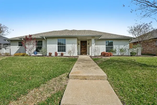 $615,000 | 3625 Matterhorn Drive, Plano, TX 75075