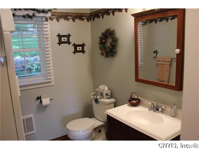 4249 Lake View Road, Unit ES Forestport, NY 13338 - Photo 15 of 25 Bathroom