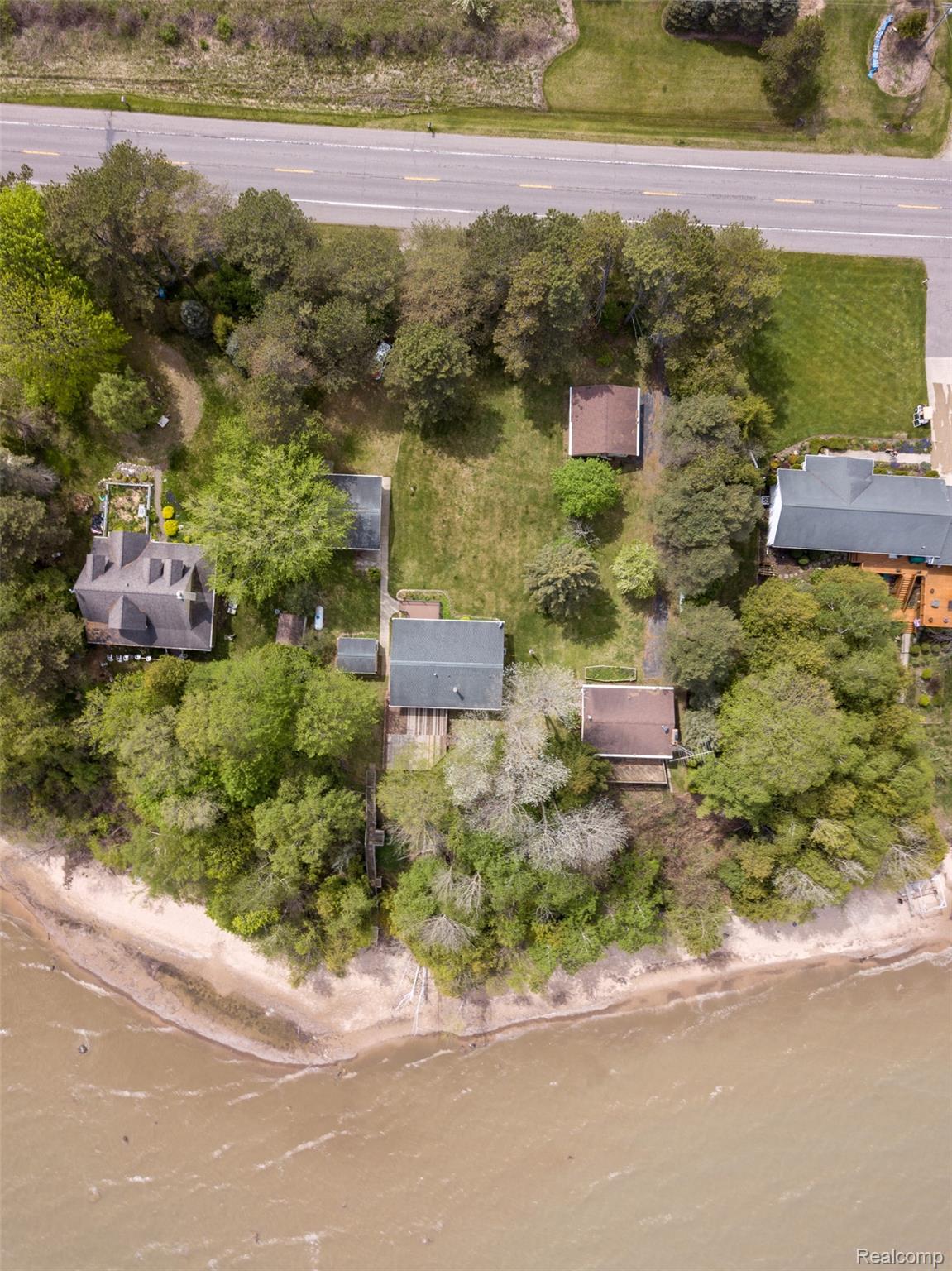6240 Lakeshore Road Palms, MI 48465 - Photo 29 of 38 Bird's eye view
