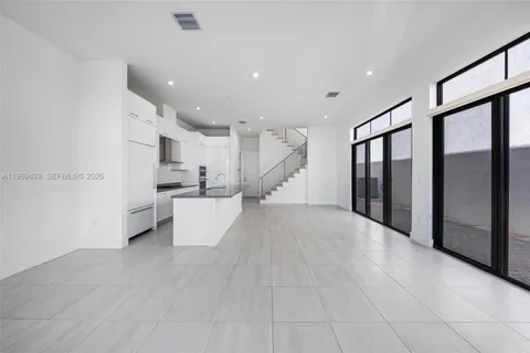 $1,049,000 | 8120 Northwest 43rd Street, Doral, FL 33166