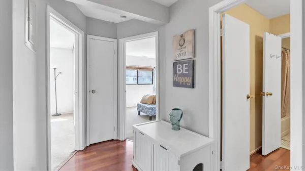 $220,000 | 224 Pointe Circle North, Unit 224, Coram, NY 11727