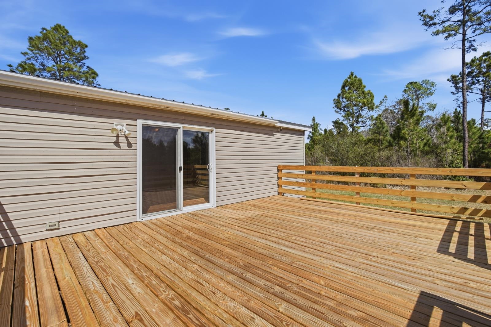 299 Cayenne Street Interlachen, FL 32148 - Photo 40 of 73 View of wooden deck