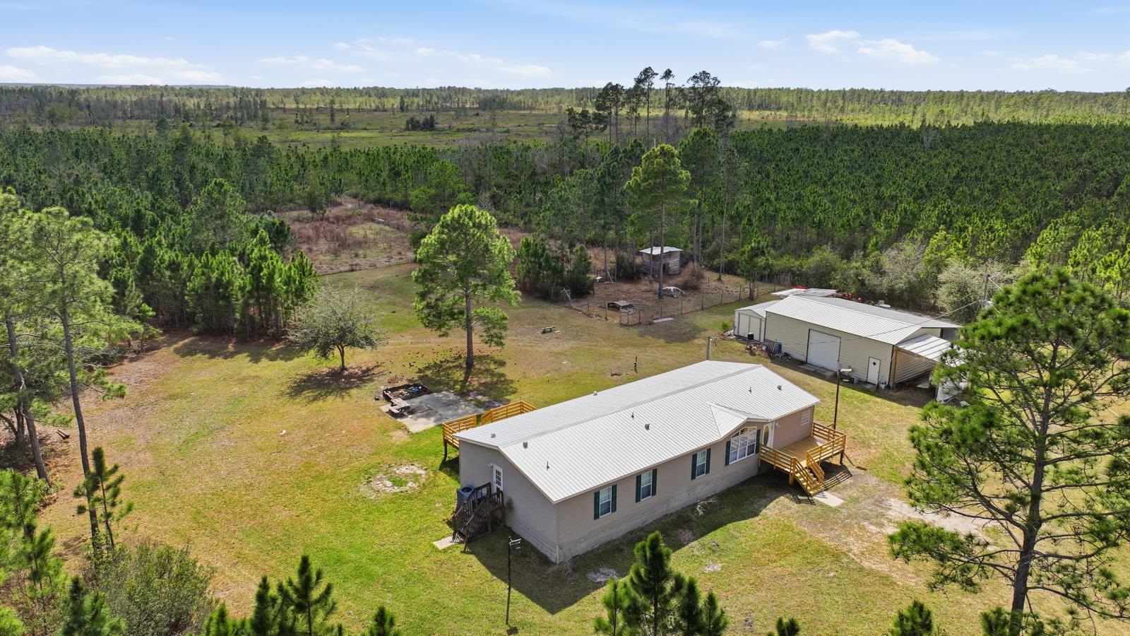 299 Cayenne Street Interlachen, FL 32148 - Photo 64 of 73 Aerial view of sparsely populated area