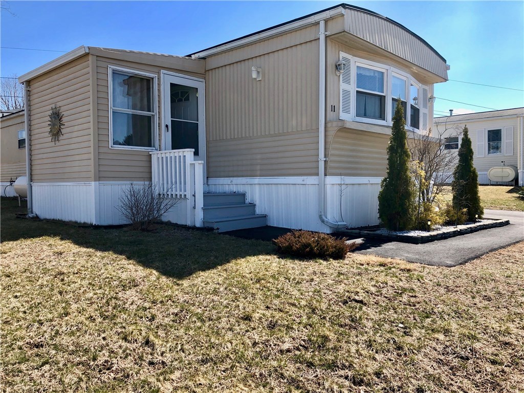 11 Lane East Coventry, RI 02816 - Photo 1 of 23 Gallery Image 1
