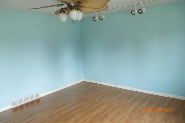 825 Smith Road Mount Vernon, IN 47620 - Photo 2 of 9 Gallery Image 2