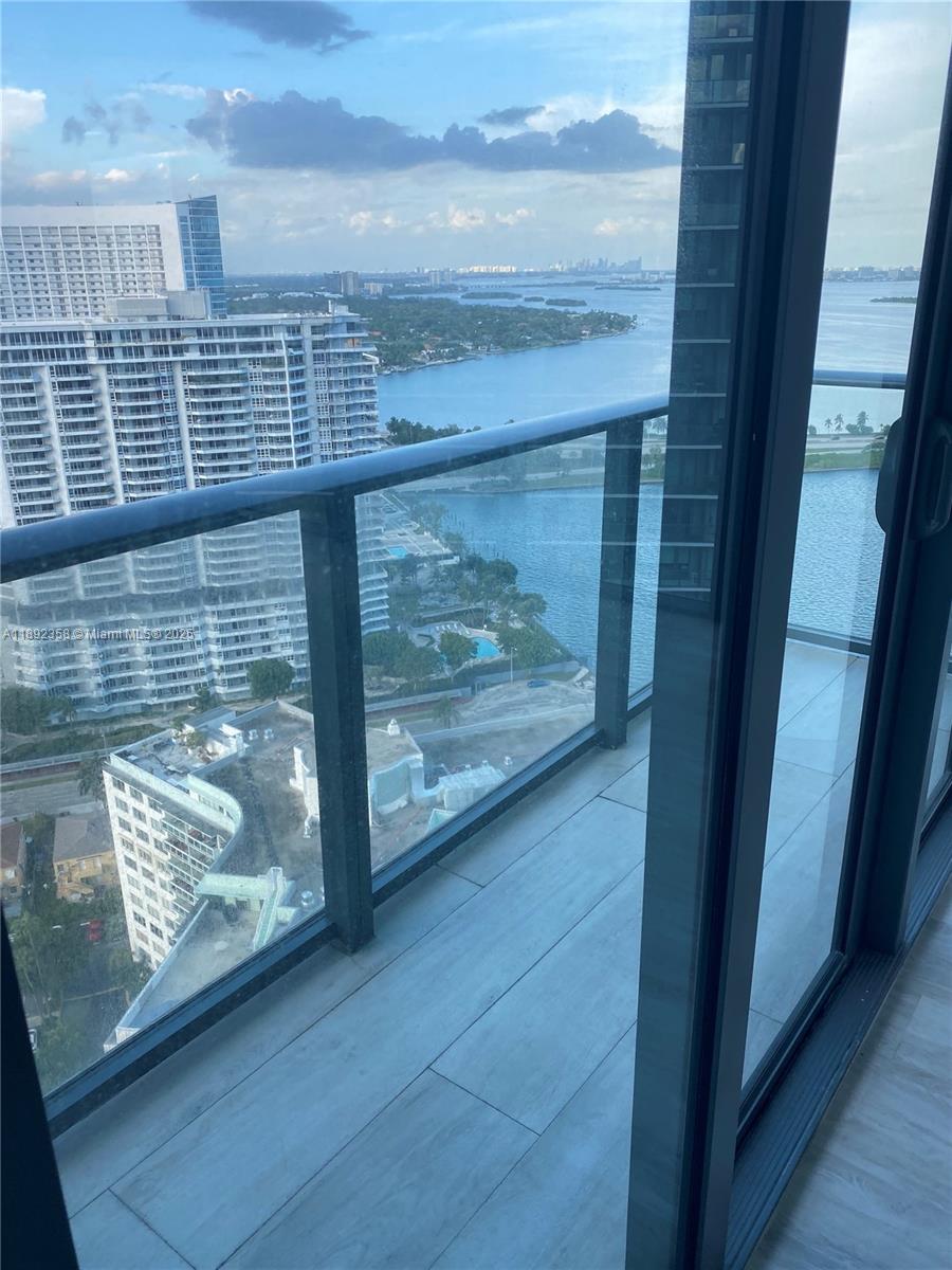 650 Northeast 32nd Street, Unit 3108 Miami, FL 33137 - Photo 3 of 8