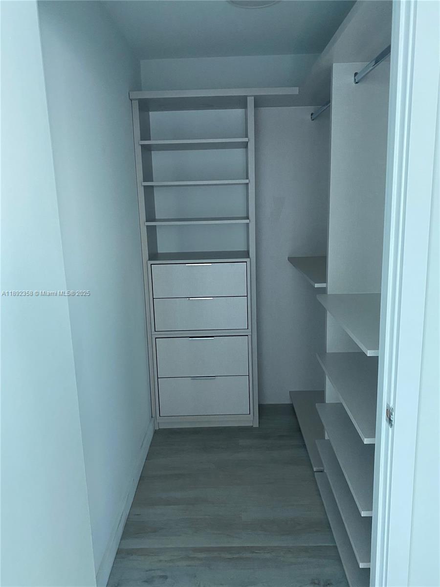 650 Northeast 32nd Street, Unit 3108 Miami, FL 33137 - Photo 6 of 8