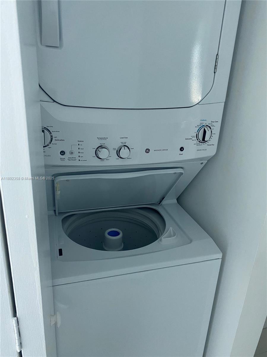 650 Northeast 32nd Street, Unit 3108 Miami, FL 33137 - Photo 8 of 8