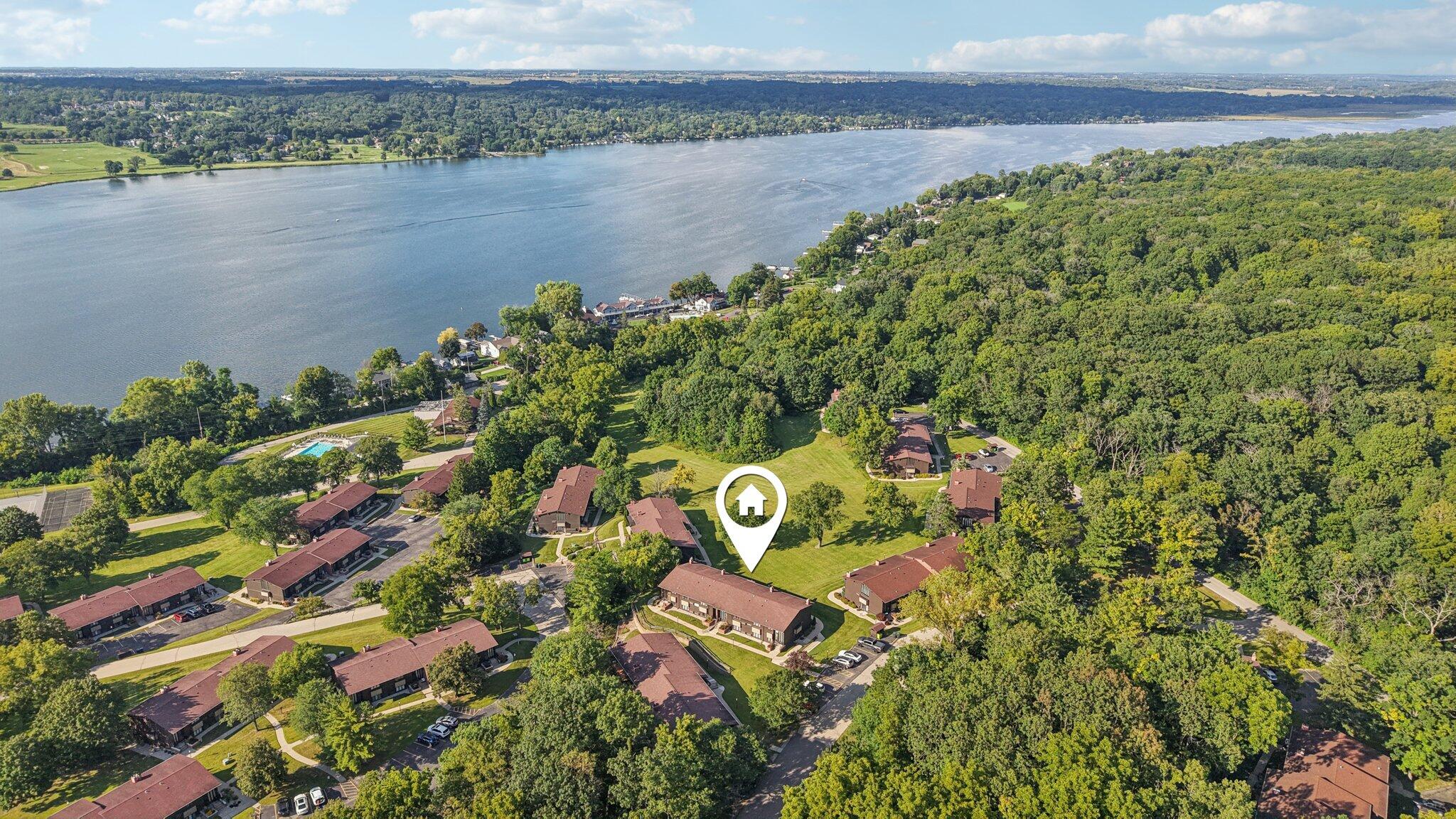 83 Red Chimney Road, Unit 6 Geneva, WI 53147 - Photo 12 of 15 39-web-or-mls-Red Chimney Rd 6-S2908-039