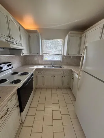 $124,500 | 1225 Northwest 21st Street, Unit 212115, Stuart, FL 34994