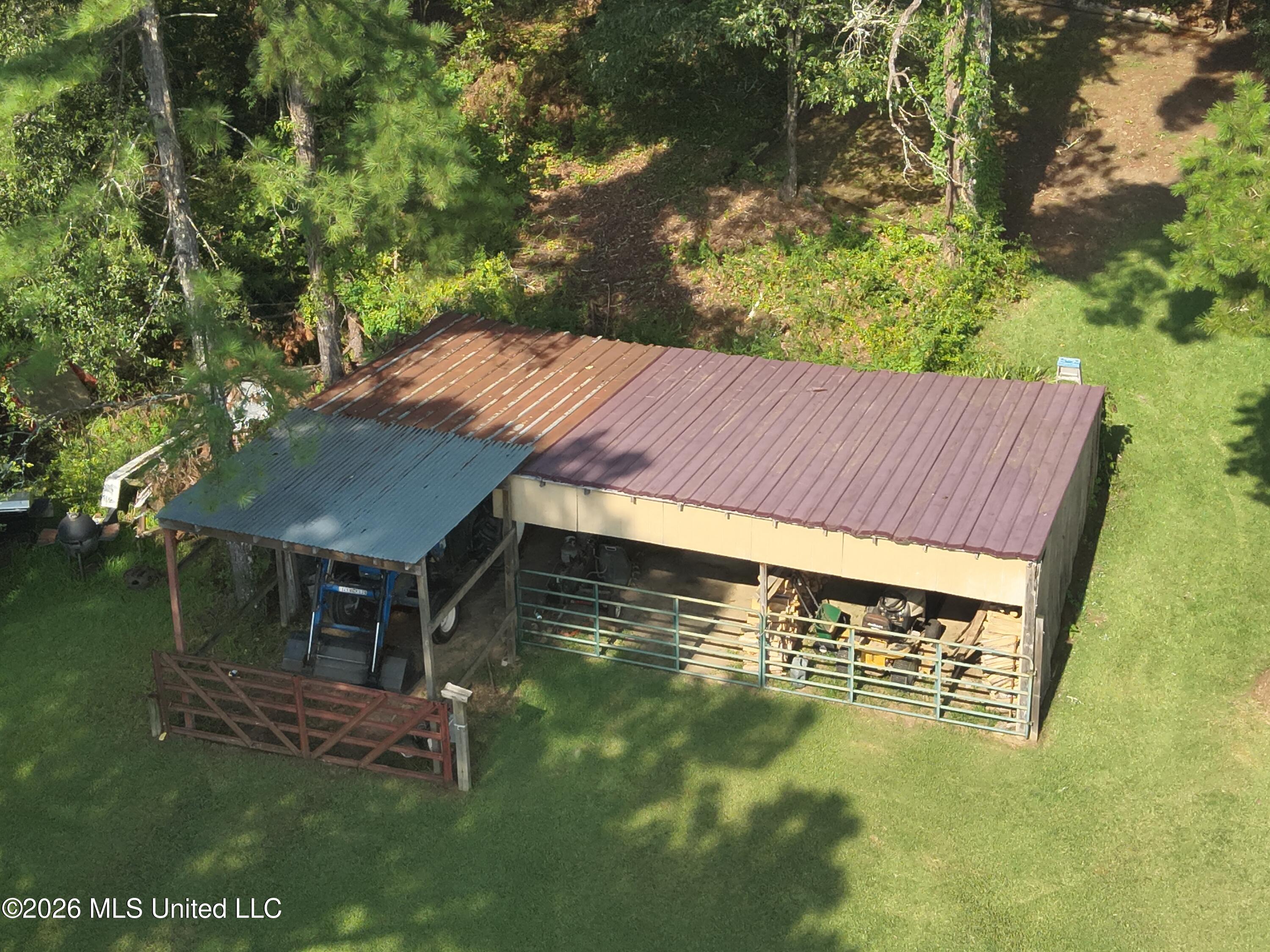 5267 Tank Road Terry, MS 39170 - Photo 12 of 38 DJI_20260731092220_0019_V