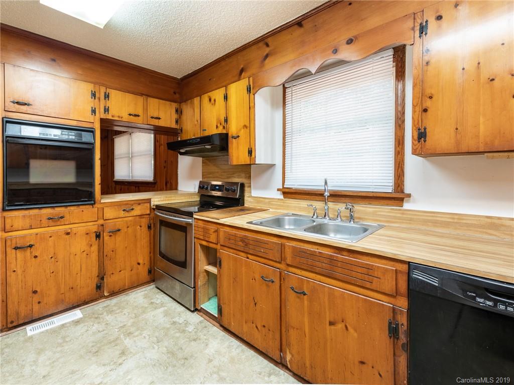 215 Carter Road Monroe, NC 28110 - Photo 5 of 37 Gallery Image 5