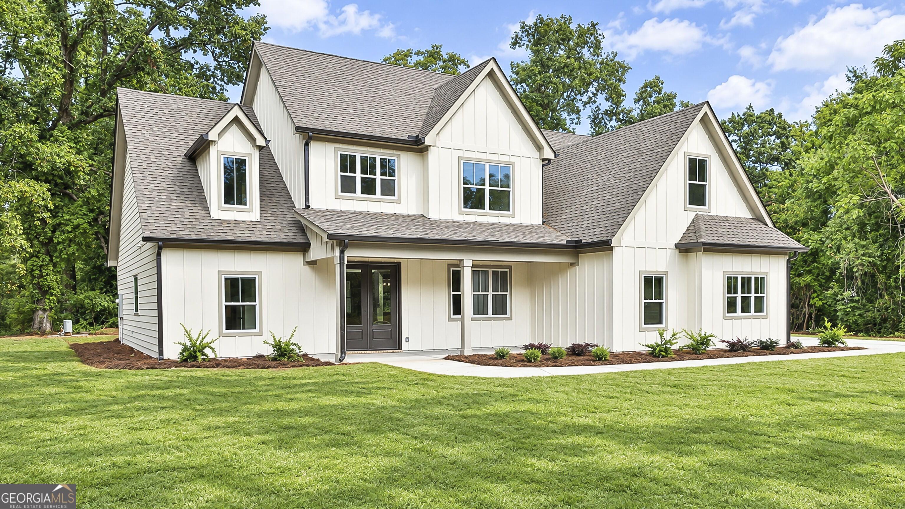 43 Oak Road Jenkinsburg, GA 30234 - Photo 1 of 46 Gallery Image 1