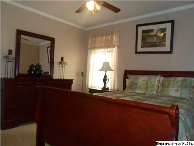 2302 Kristen Circle Pelham, AL 35124 - Photo 11 of 28