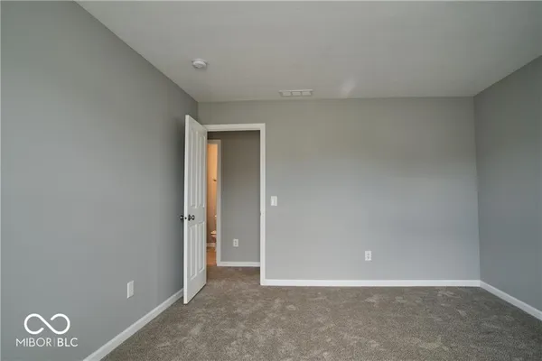 $2,900 | 13912 Luxor Chase, Fishers, IN 46038