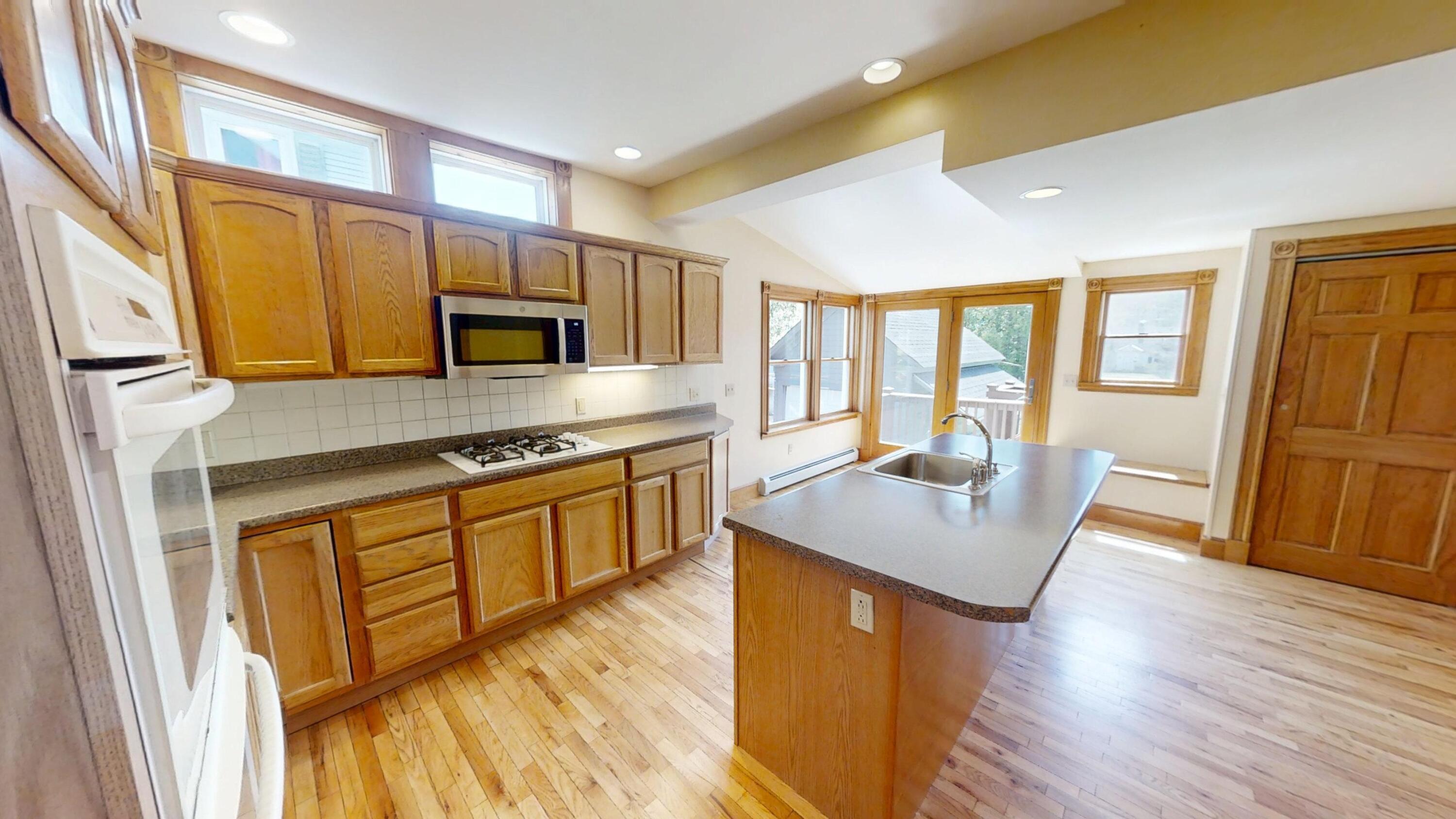 47 Norway Road Bangor, ME 04401 - Photo 13 of 67 10