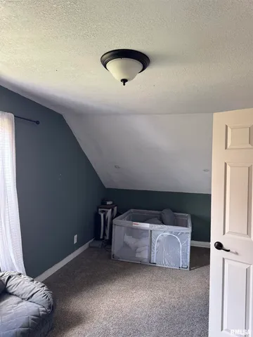 $325,000 | 16379 Sand Road, Fulton, IL 61252