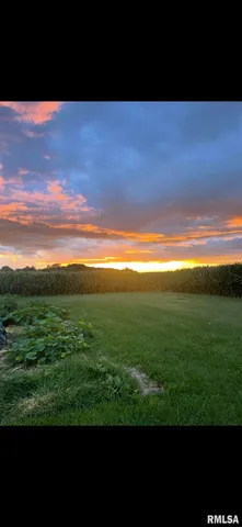 $325,000 | 16379 Sand Road, Fulton, IL 61252