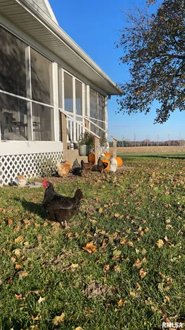 $299,900 | 16379 Sand Road, Fulton, IL 61252