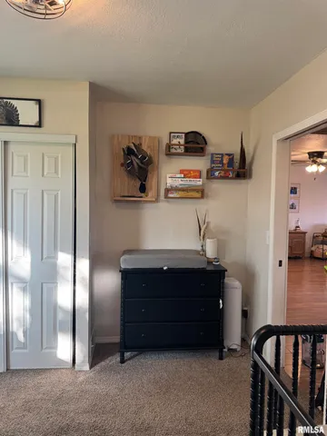 $325,000 | 16379 Sand Road, Fulton, IL 61252