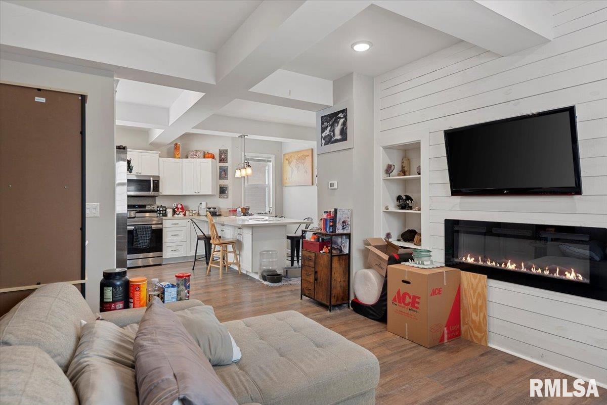 908 North Walnut Street Springfield, IL 62702 - Photo 11 of 29