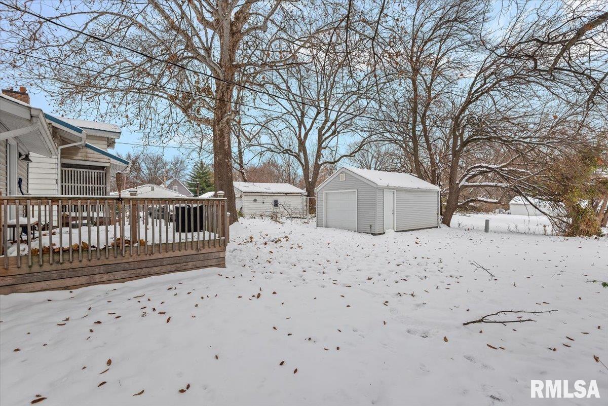 908 North Walnut Street Springfield, IL 62702 - Photo 26 of 29