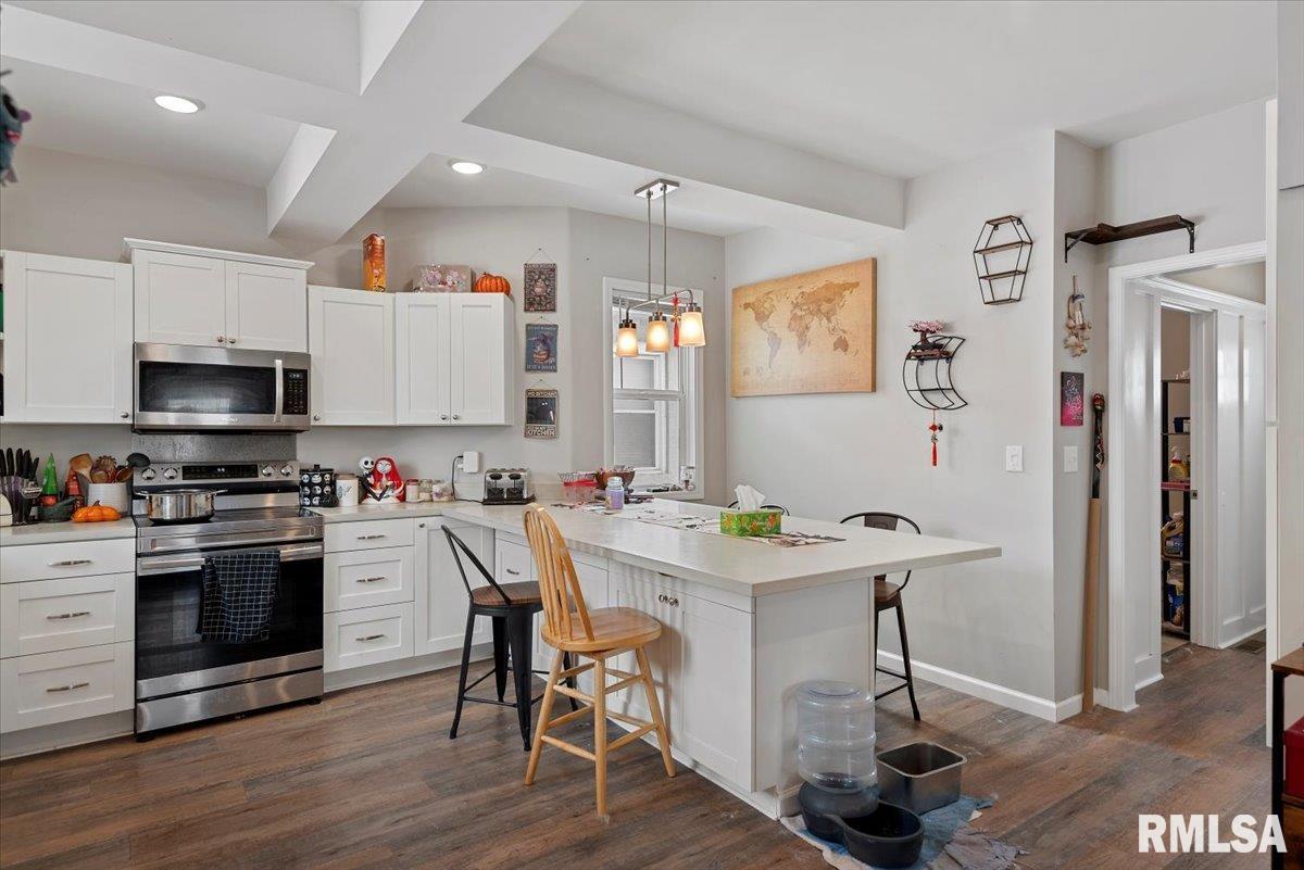 908 North Walnut Street Springfield, IL 62702 - Photo 6 of 29