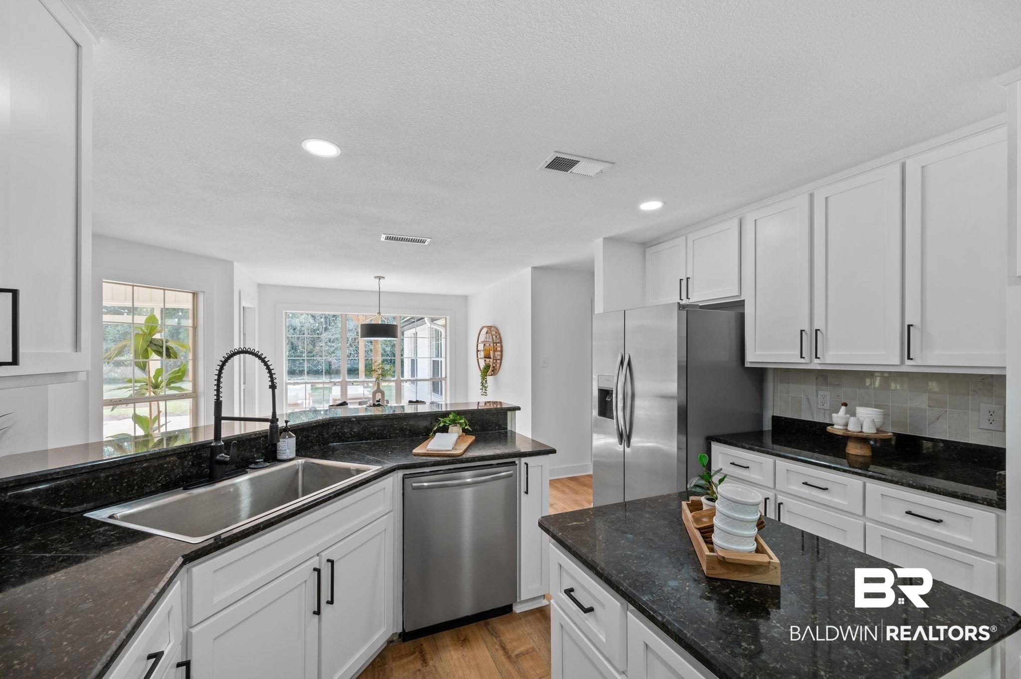 9790 Windmill Road Fairhope, AL 36532 - Photo 18 of 50