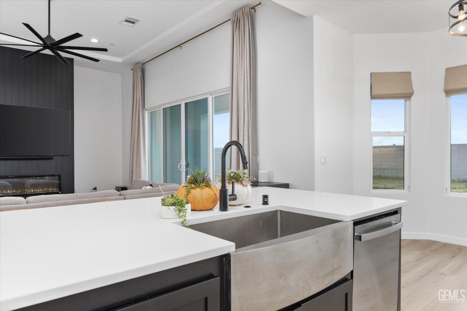 Undisclosed Address Bakersfield, CA 93314 - Photo 21 of 35 Gallery Image 21