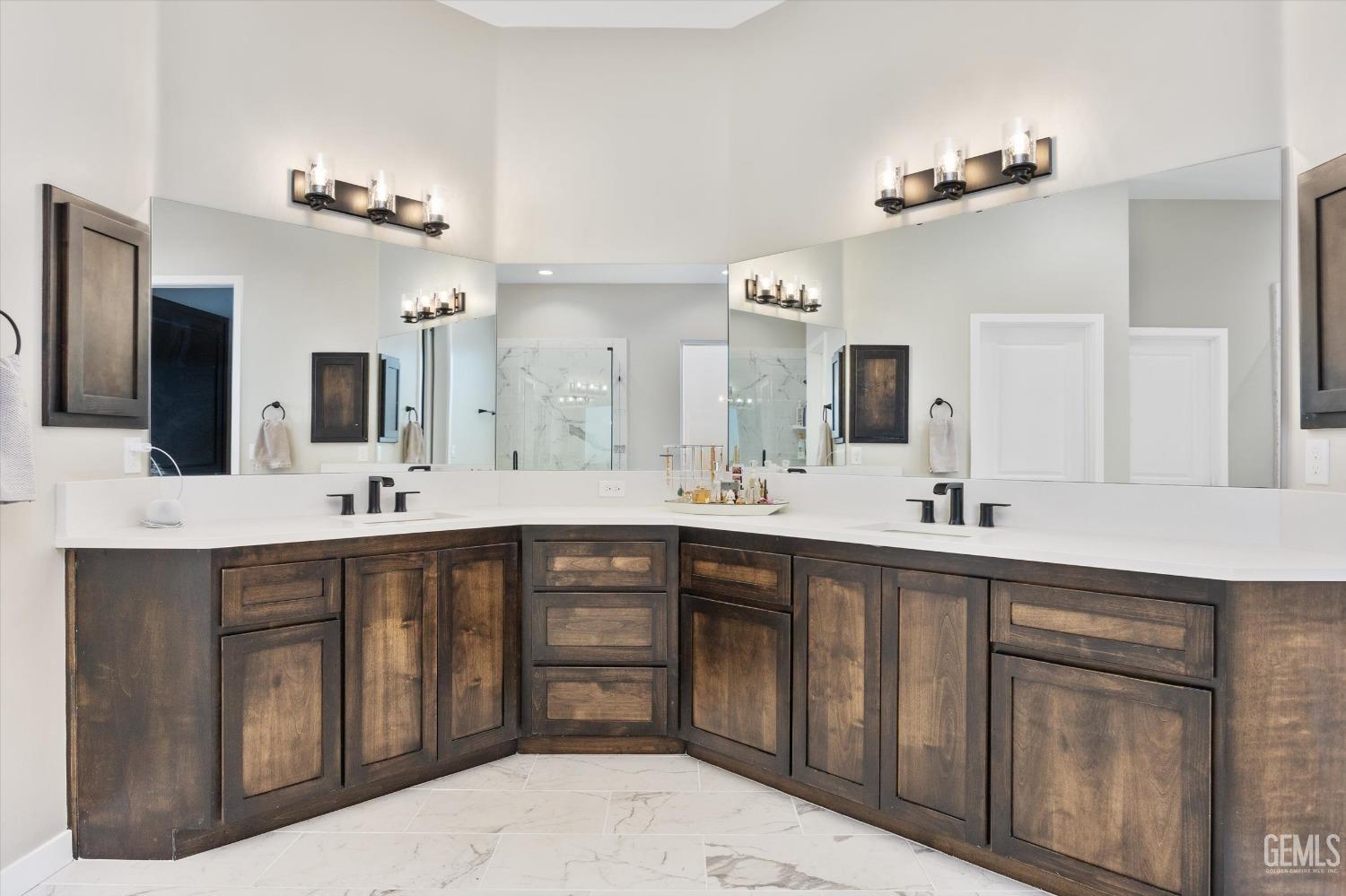 Undisclosed Address Bakersfield, CA 93314 - Photo 24 of 35 Gallery Image 24
