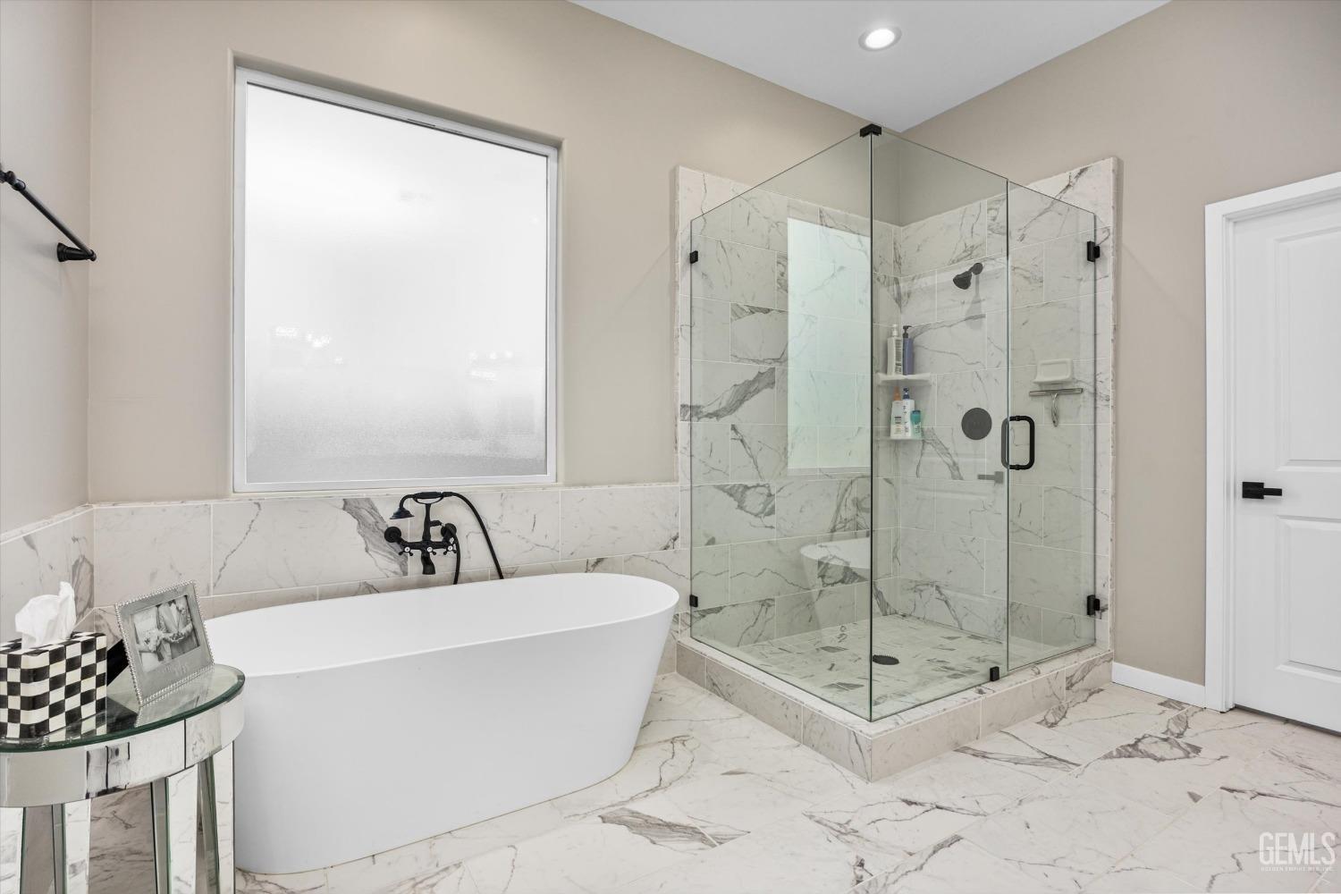 Undisclosed Address Bakersfield, CA 93314 - Photo 25 of 35 Gallery Image 25