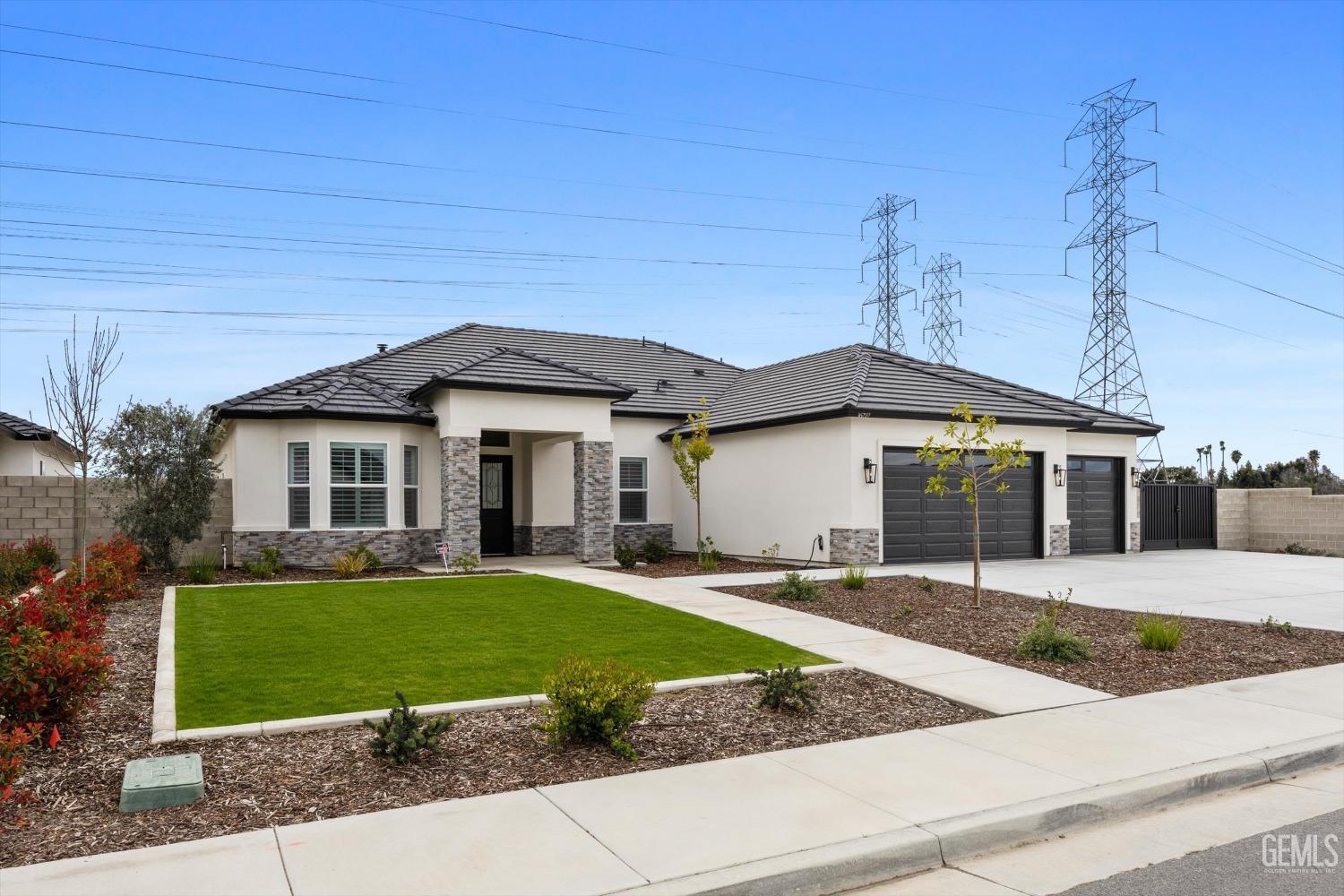 Undisclosed Address Bakersfield, CA 93314 - Photo 5 of 35 Gallery Image 5