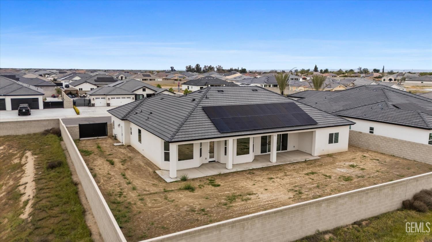 Undisclosed Address Bakersfield, CA 93314 - Photo 7 of 35 Gallery Image 7
