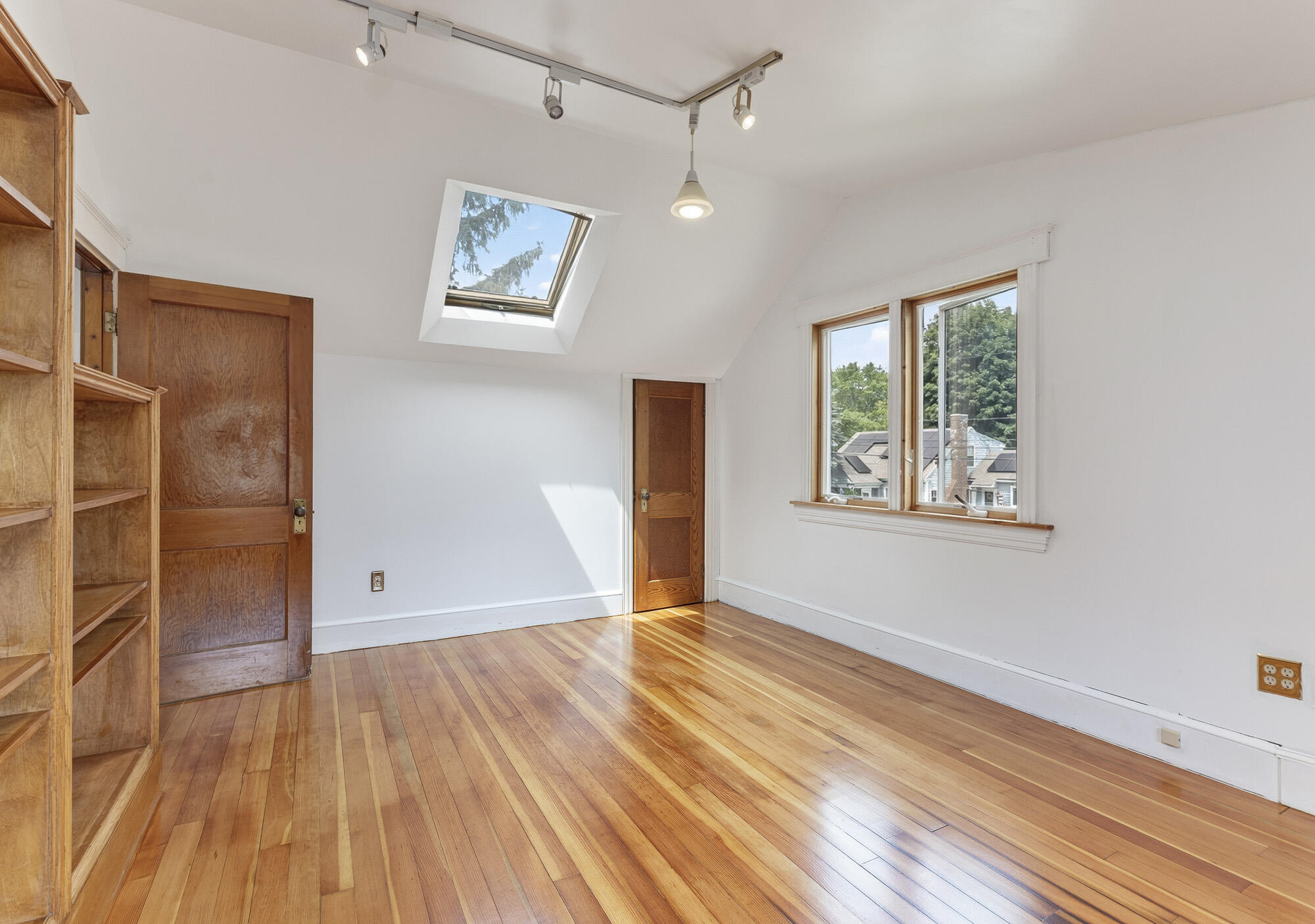 86 Gleckler Road Portland, ME 04103 - Photo 35 of 50 Bedroom 2