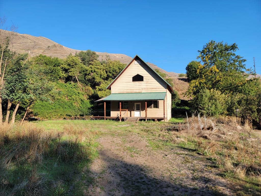 516 Rhoades Lane White Bird, ID 83554 - Photo 1 of 15 Main View