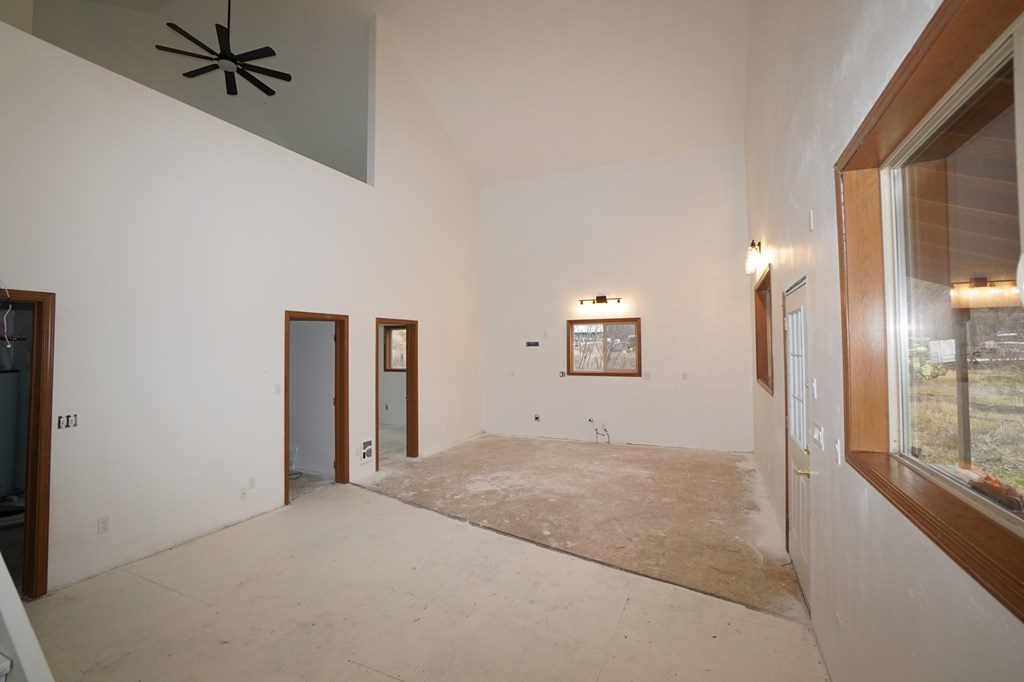 516 Rhoades Lane White Bird, ID 83554 - Photo 2 of 15