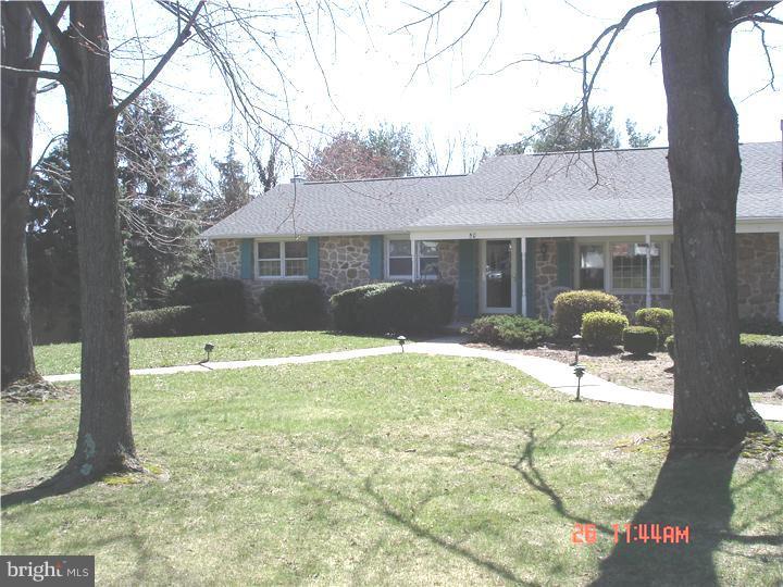 50 Starling Road Southampton, PA 18966 - Photo 1 of 25 Front Yard